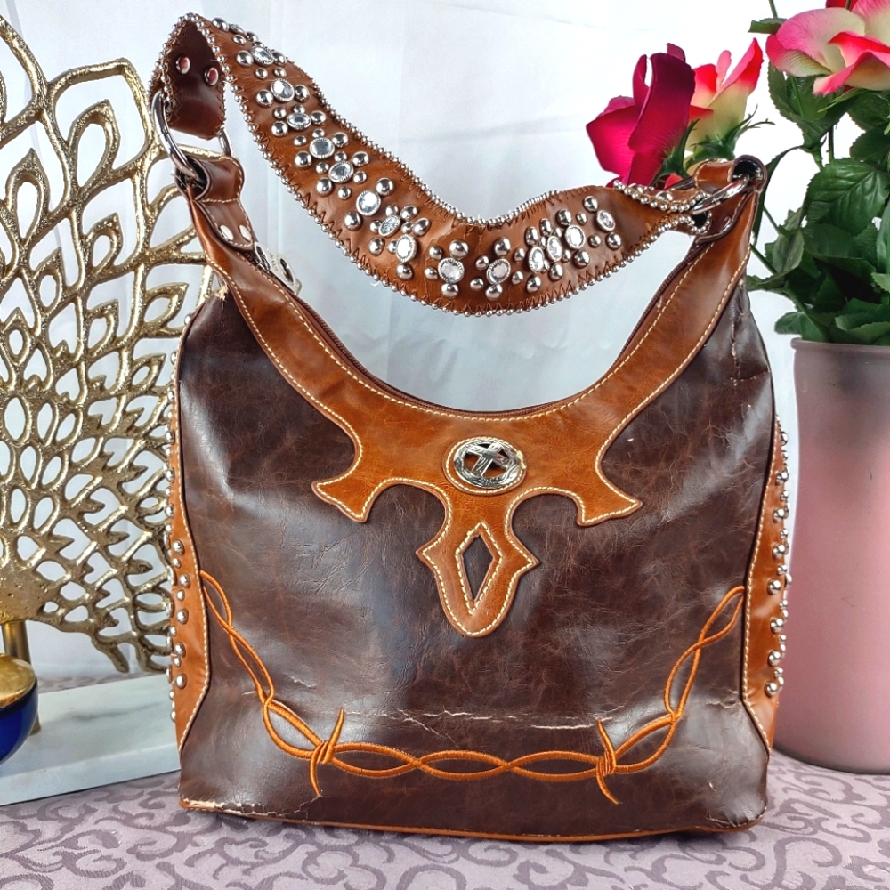 Country Road western shoulder bag women color brown tan